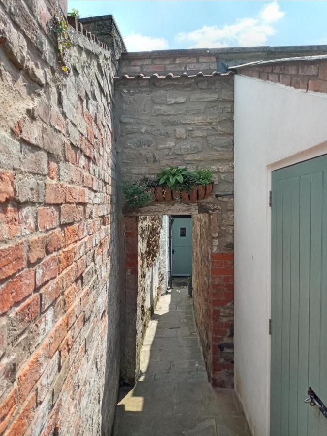Delighful Self Catering In The Heart Of Glastonbury Zewnętrze zdjęcie