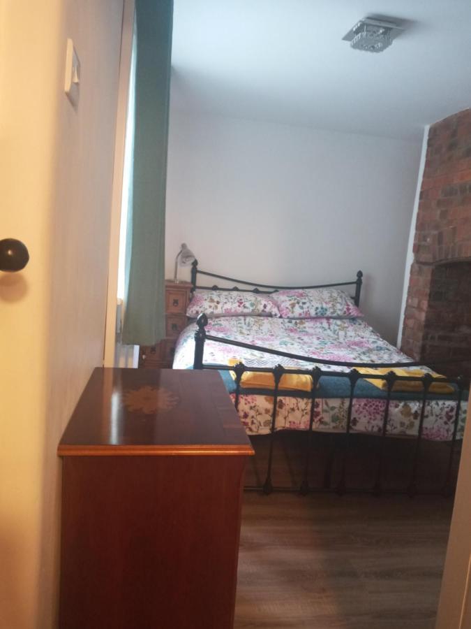Delighful Self Catering In The Heart Of Glastonbury Zewnętrze zdjęcie
